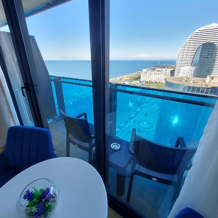Apartamento Номера На Высоких Этажах 24,31 Batumi Habitación foto